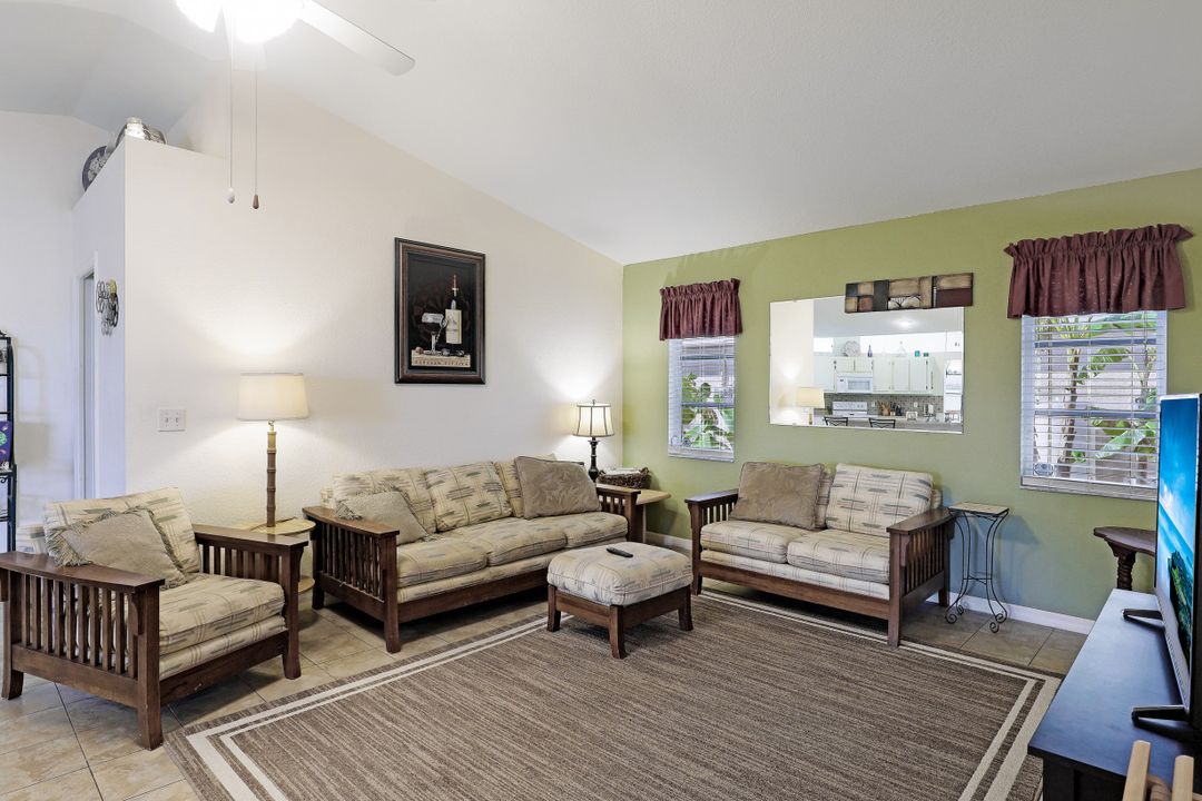 2263 NW 15th St, Cape Coral, FL 33993