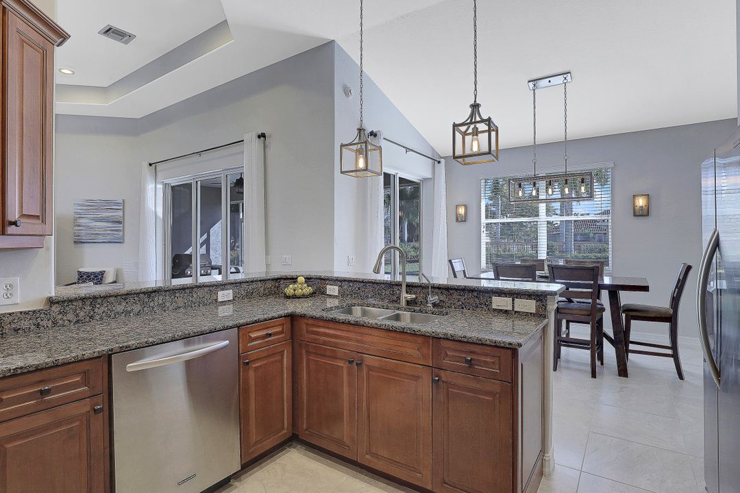 4931 SW 20th Ave, Cape Coral, FL 33914