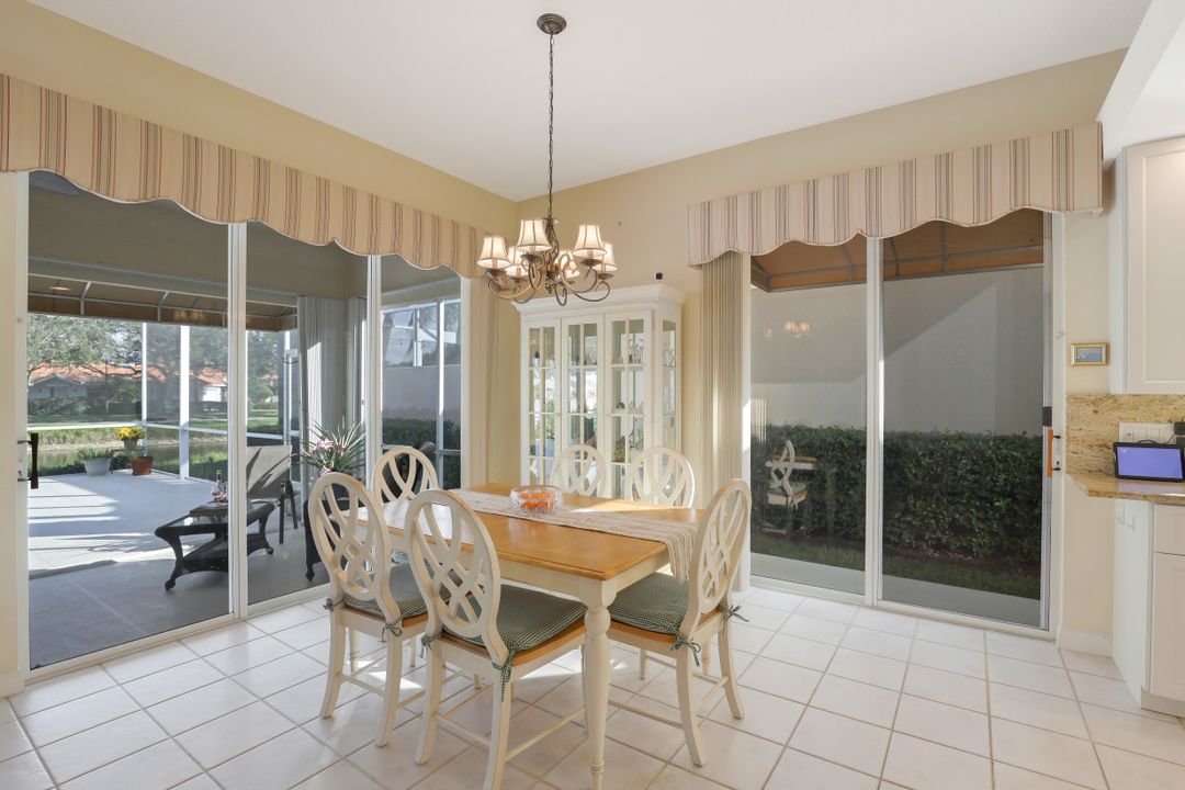 4462 Novato Ct, Naples, FL 34109