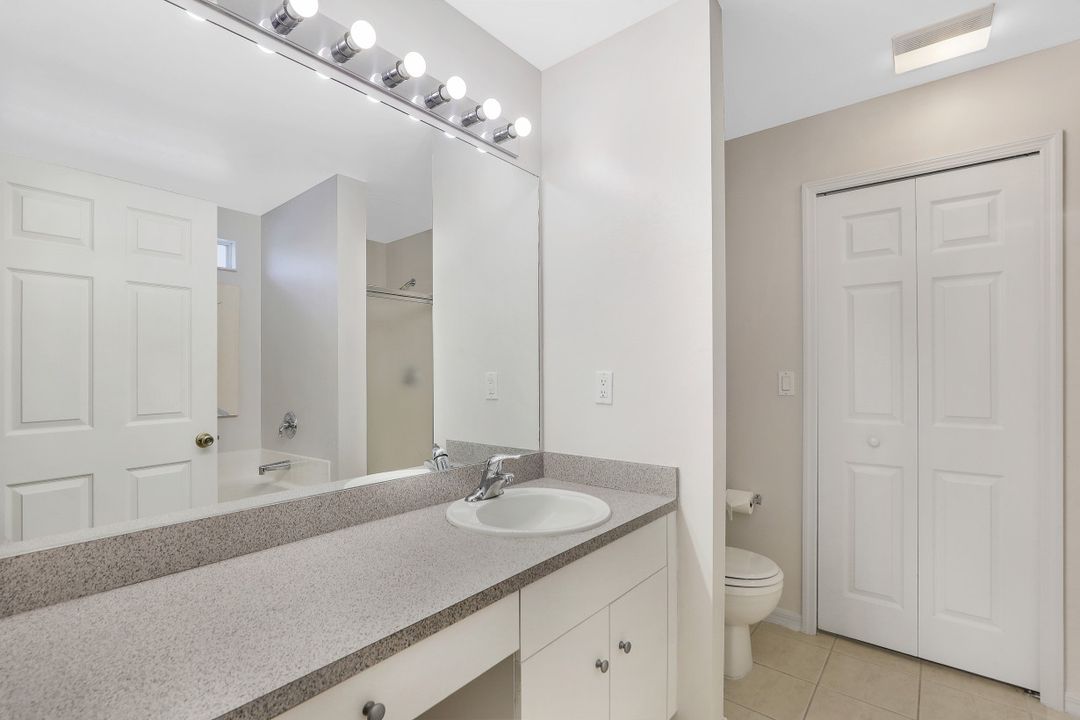 326 SW 19th Ln, Cape Coral, FL 33991