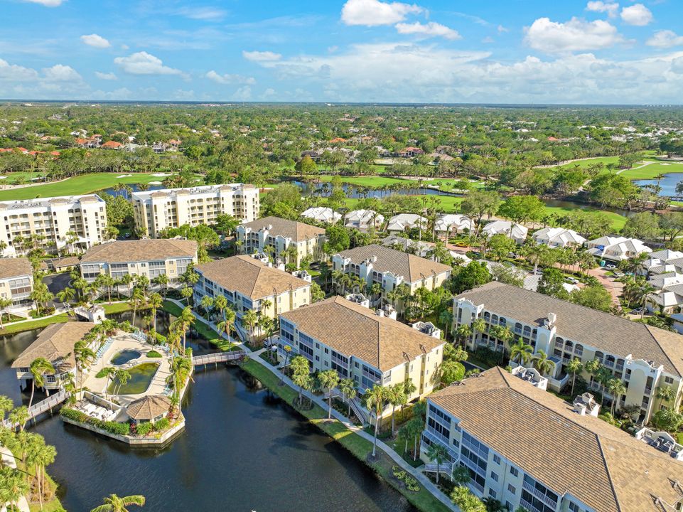 7718 Pebble Creek Cir #203, Naples, FL 34108