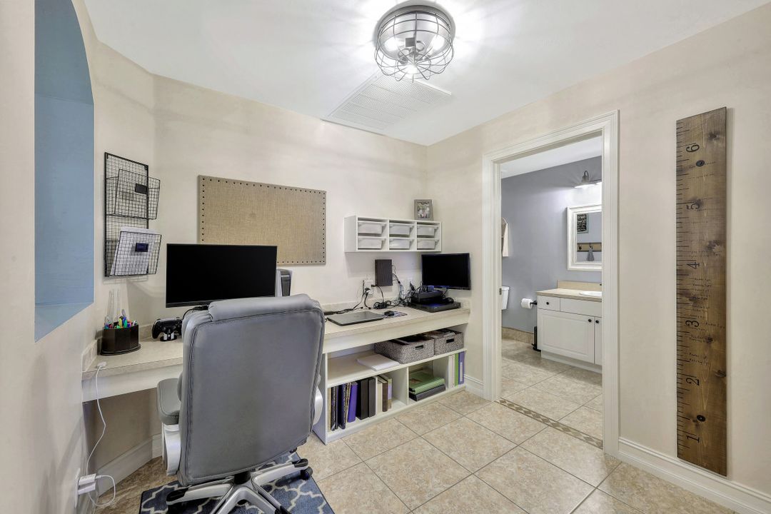 4604 Ida Ave S, Lehigh Acres, FL 33976