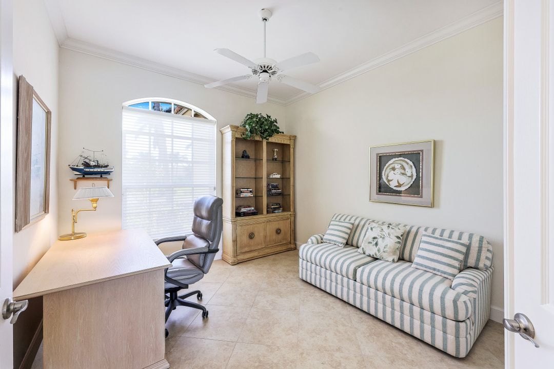 16165 Edgemont Dr, Fort Myers, FL 33908