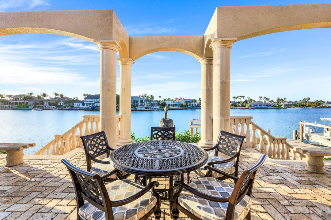 830 W Copeland Dr, Marco Island, FL 34145