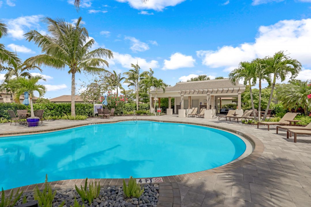 19698 Estero Pointe Ln, Fort Myers, FL 33908