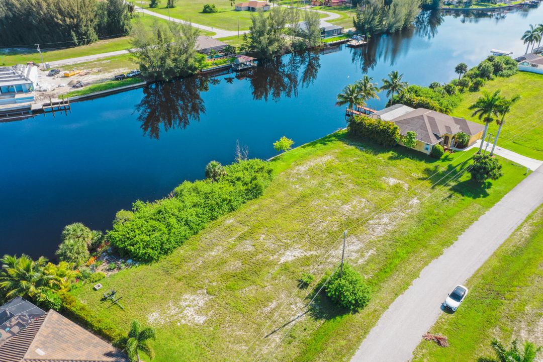 3519 NW 21st Terrace, Cape Coral, FL 33993