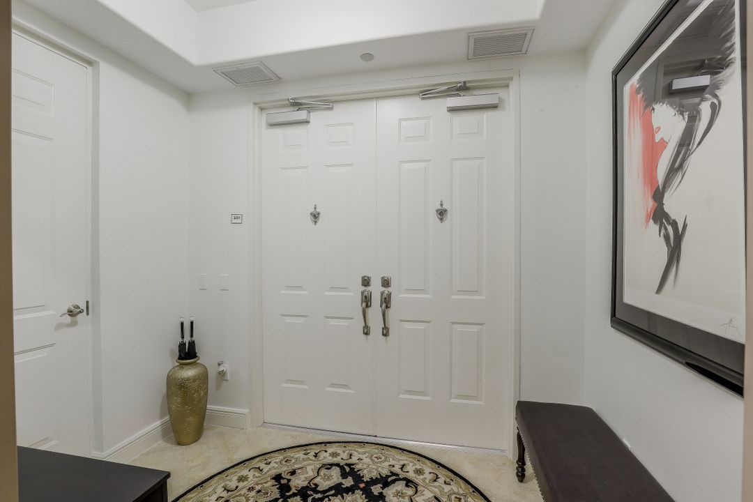 580 El Camino Real #3201, Naples, FL 34119