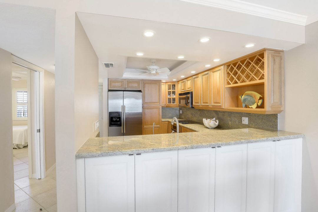 26000 Hickory Blvd #606, Bonita Springs, FL 34134