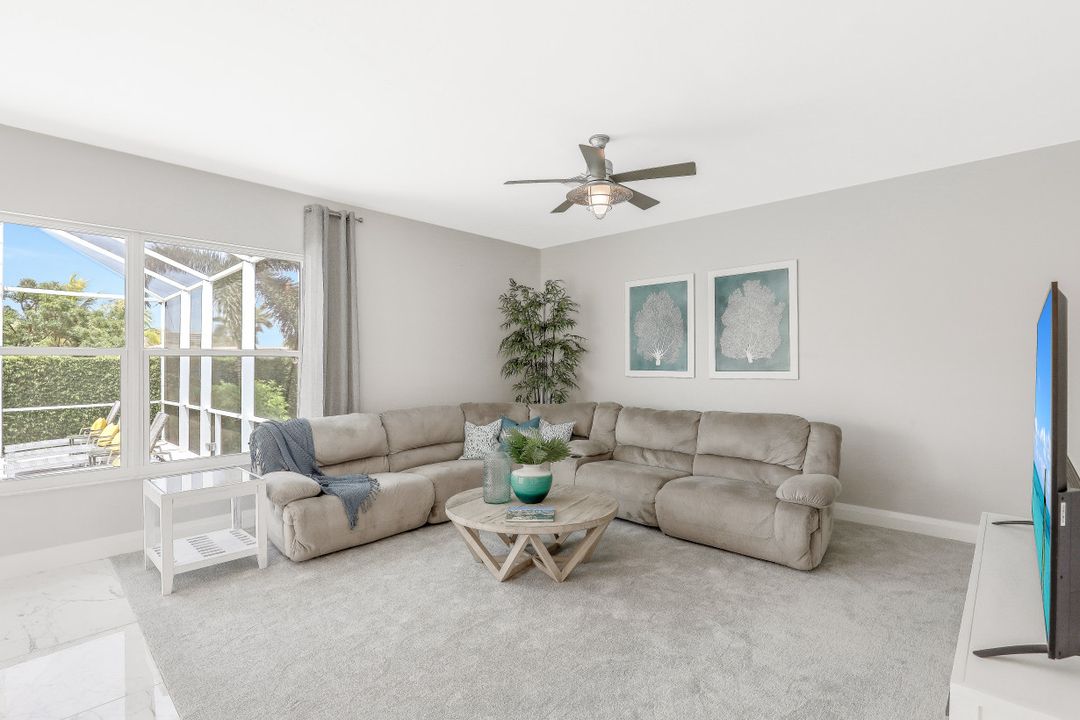 570 Elk Cir, Marco Island, FL 34145