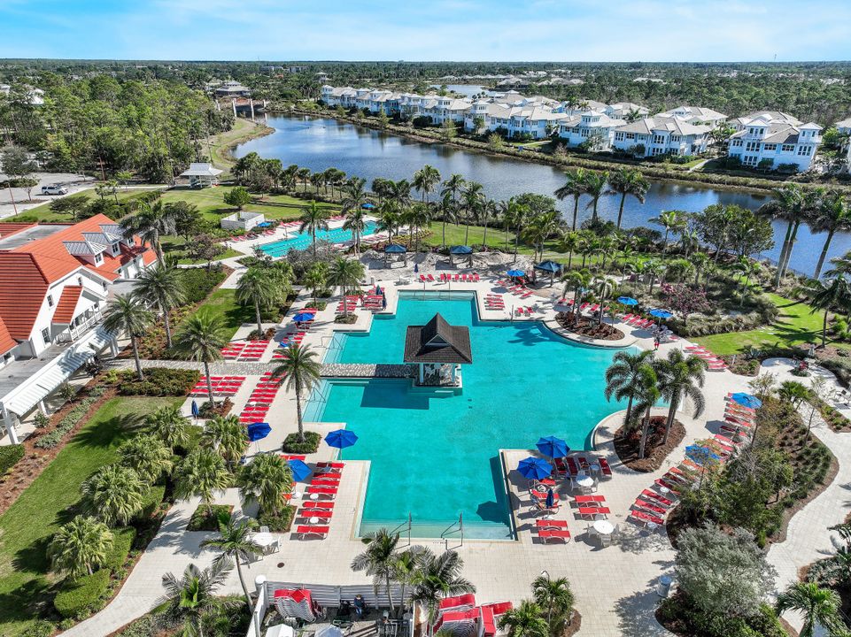 5570 Tobago Blvd, Naples, FL 34113