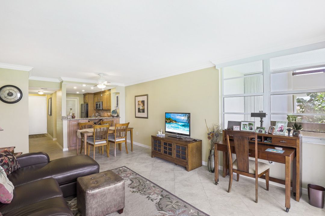 591 Seaview Ct #210, Marco Island, FL 34145