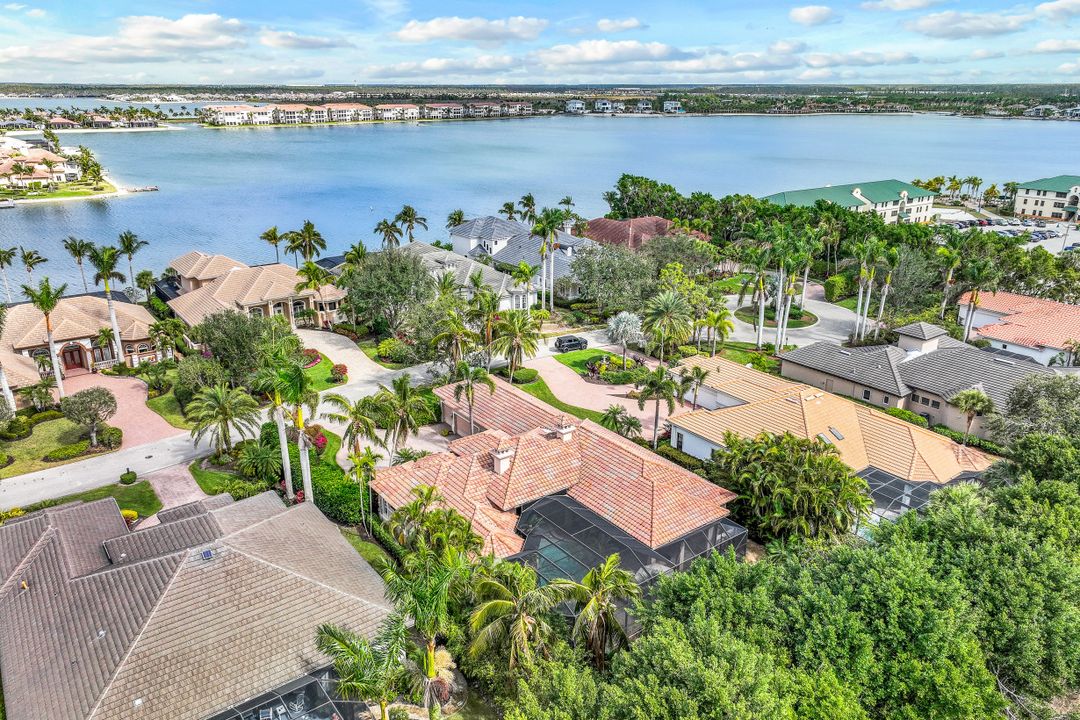 18600 Verona Lago Dr, Miromar Lakes, FL 33913