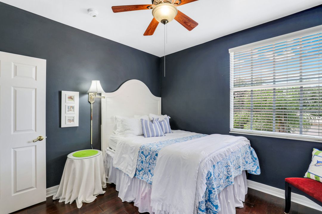 1794 Ribbon Fan Ln, Naples, FL 34119