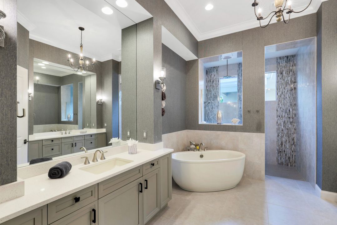 9539 Via Lago Way, Fort Myers, FL 33912