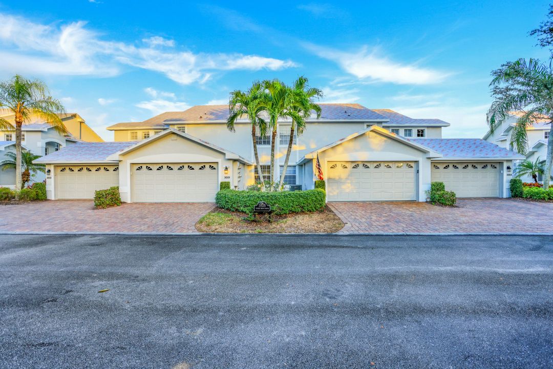 5926 3 Iron Dr #3001, Naples, FL 34110