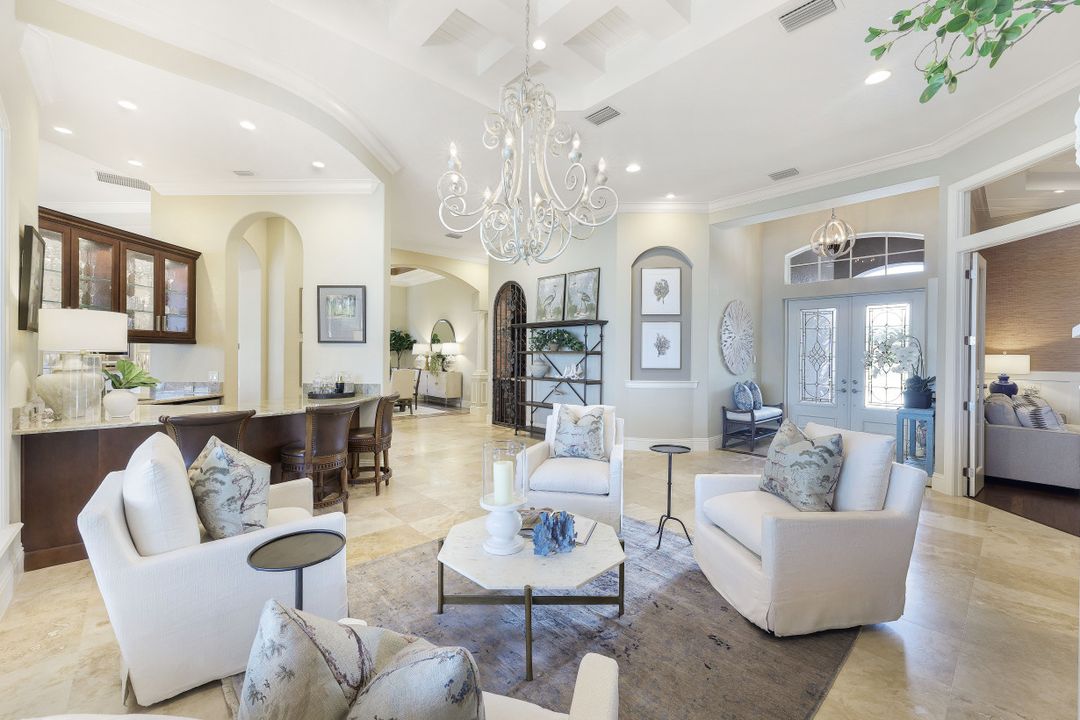 9337 Granite Ct, Naples, FL 34120