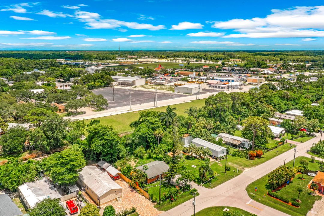 27767 New York St, Bonita Springs, FL 34135