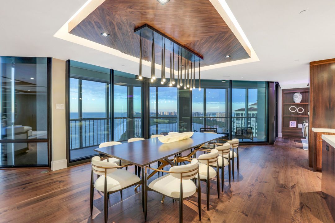 4951 Gulf Shore Blvd N #PH-402, Naples, FL 34103