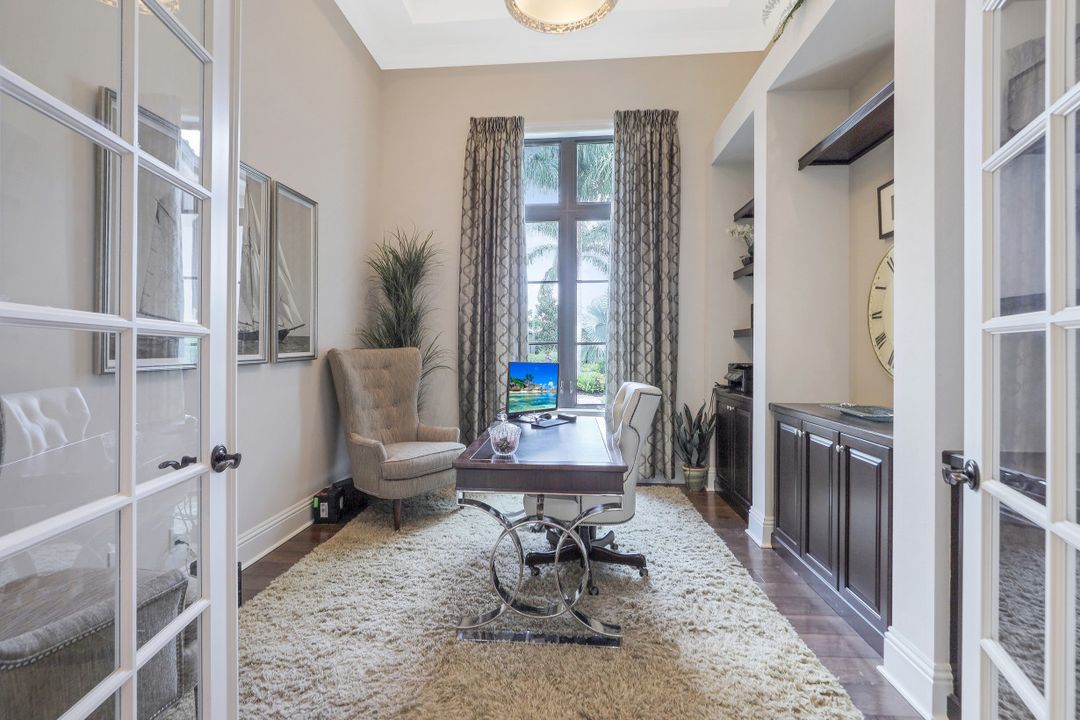 11861 Via Novelli Ct, Miromar Lakes, FL 33913