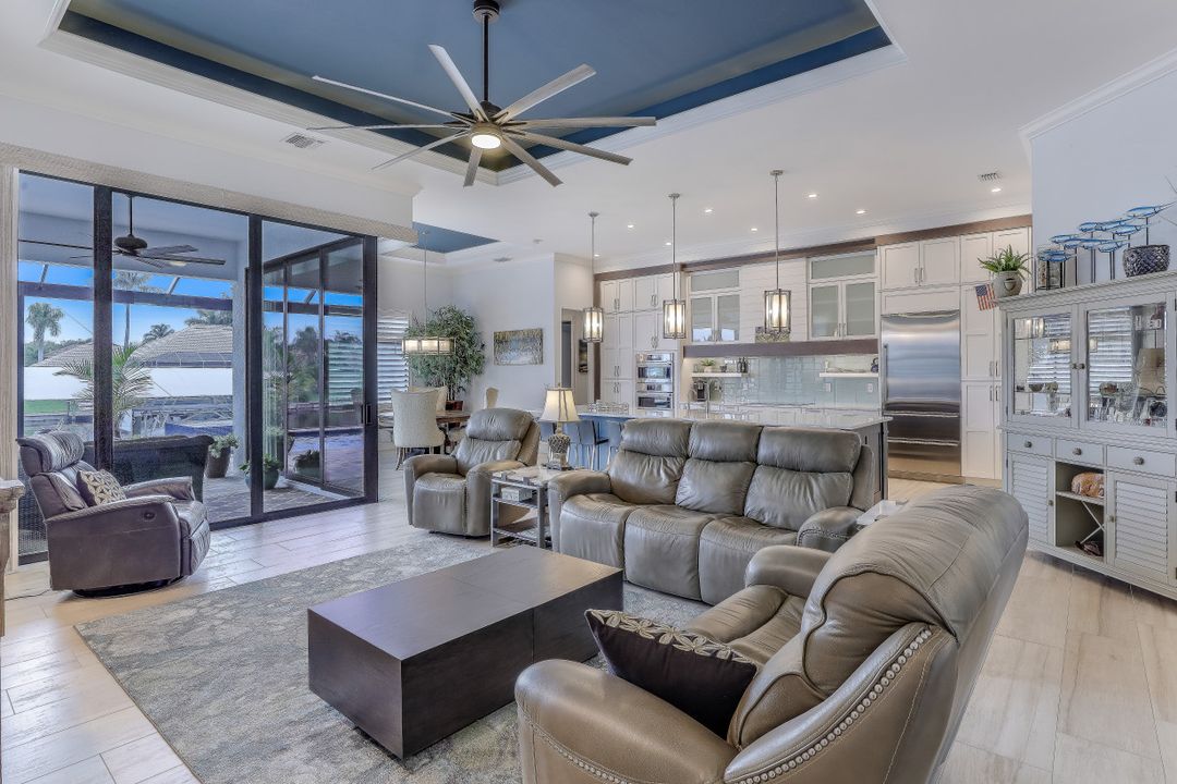 5405 SW 17th Ave, Cape Coral, FL 33914