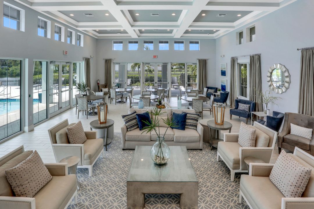 17212 Hidden Estates Cir, Fort Myers, FL 33908