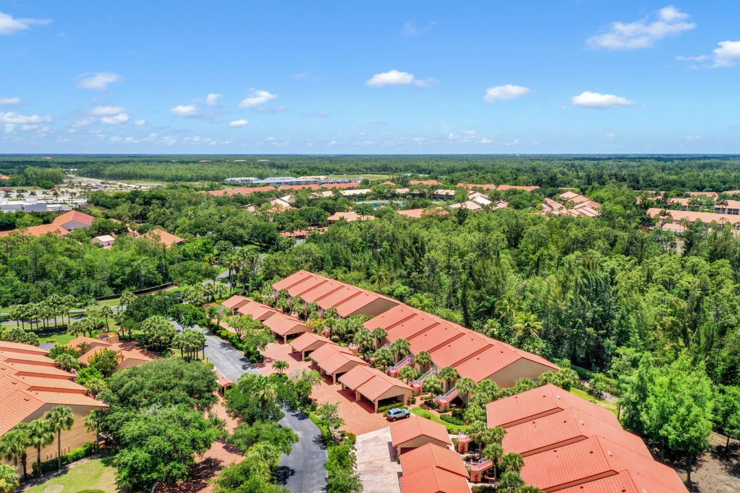 1650 Windy Pines Dr #8, Naples, FL 34112