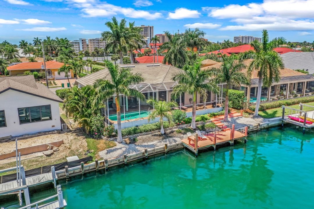 101 Landmark St, Marco Island, FL 34145