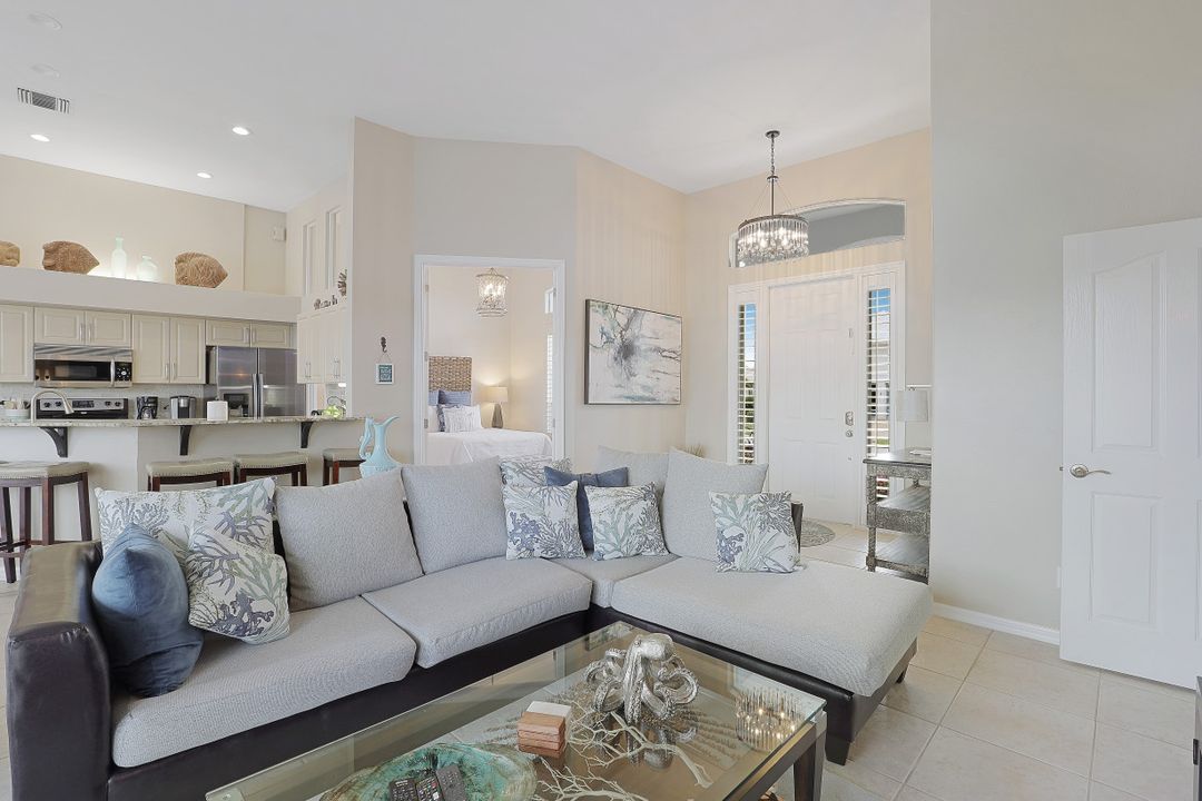 231 Seahorse Ct, Marco Island, FL 34145