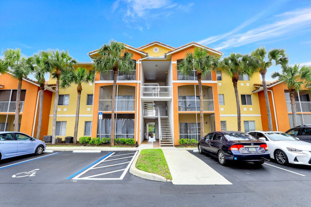 6330 Aragon Way #103, Fort Myers, FL 33966