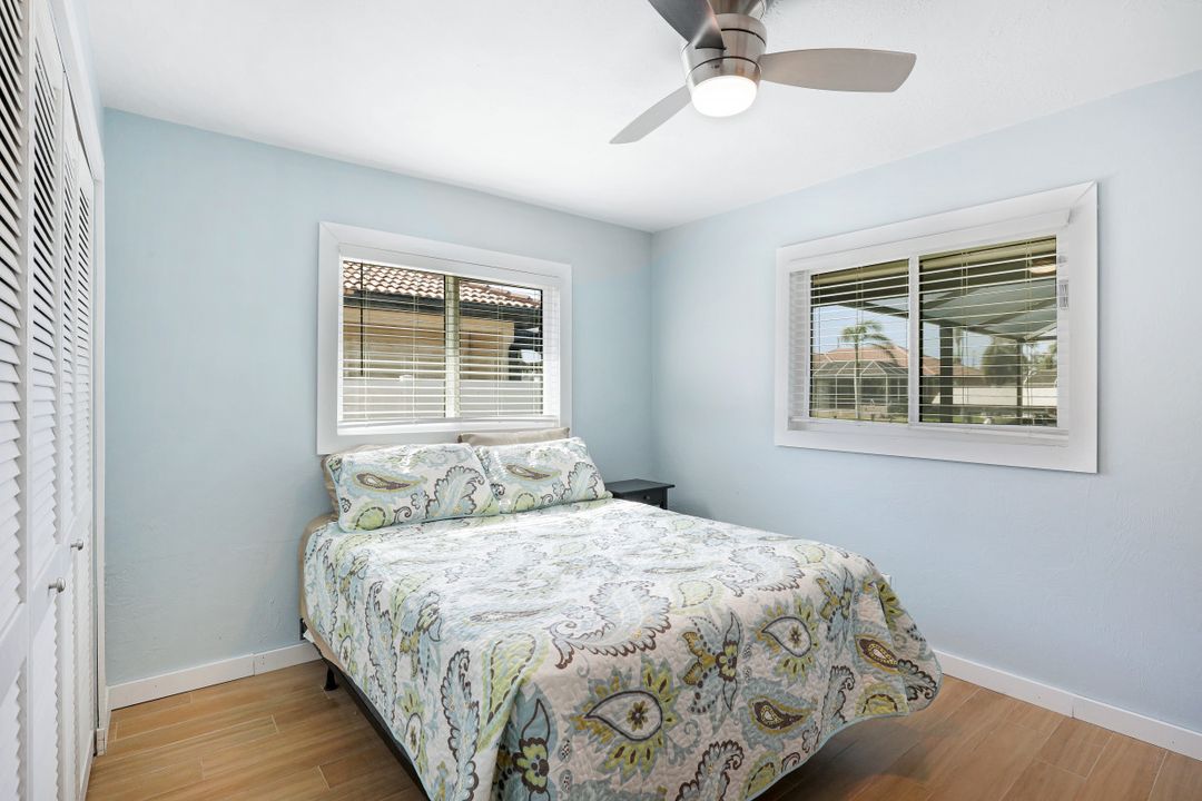 3834 SW 19th Pl, Cape Coral, FL 33914