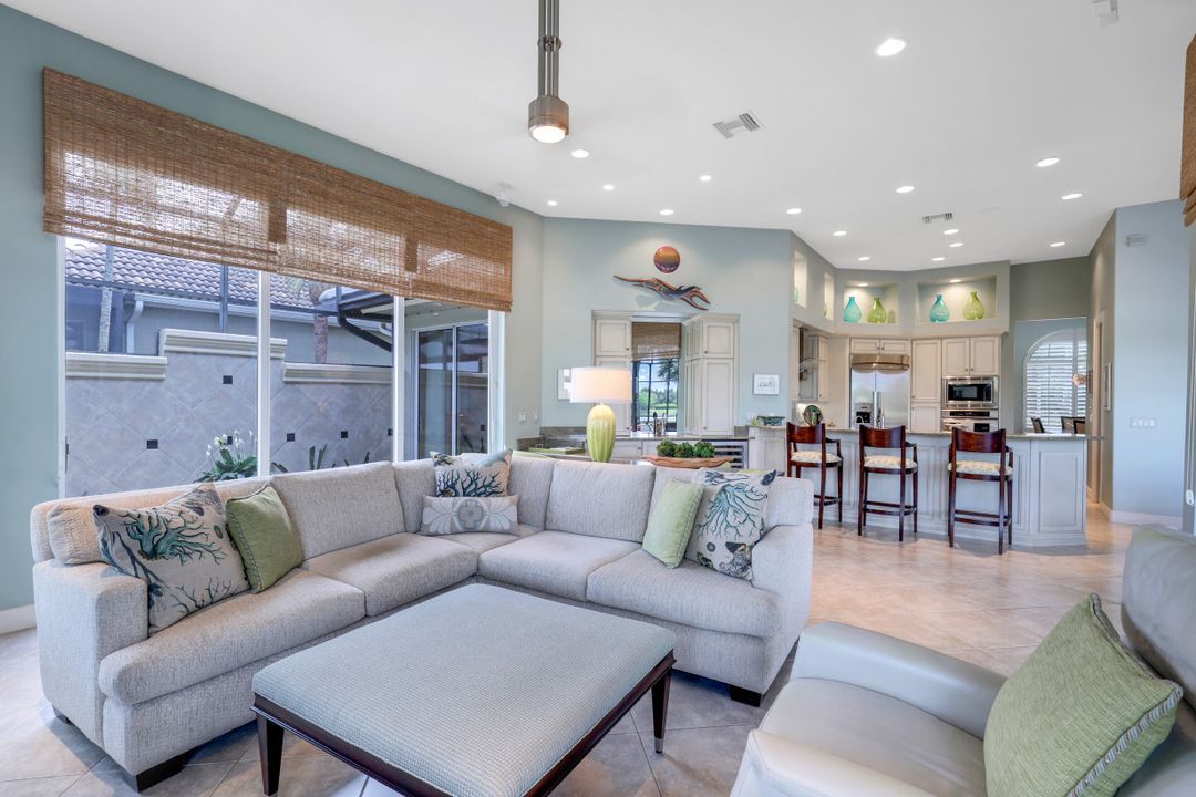 22270 Banyan Hideaway Dr, Bonita Springs, FL 34135