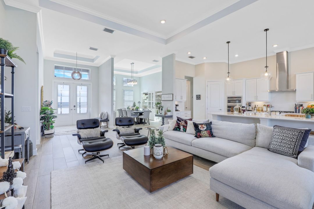 18421 WildBlue Blvd, Fort Myers, FL 33913