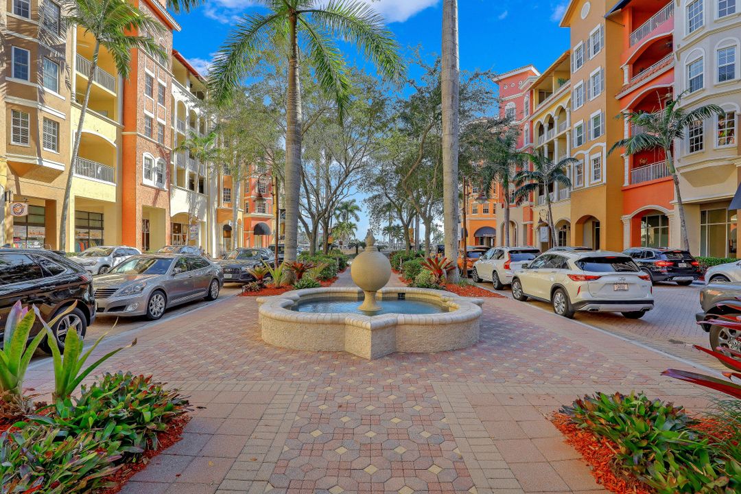 401 Bayfront Pl #3401, Naples, FL 34102