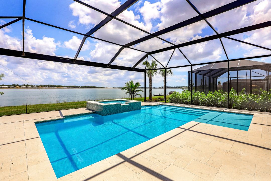 14516 Blue Bay Cir, Fort Myers, FL 33913