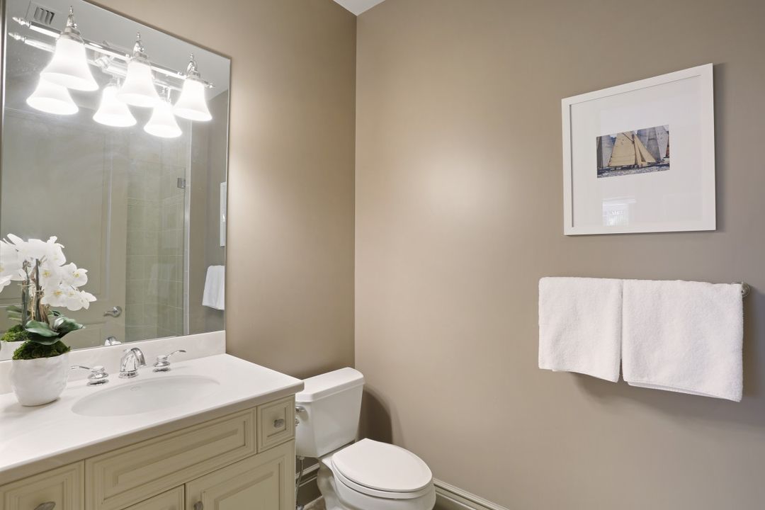 1400 Gulf Shore Blvd N #312, Naples, FL 34102