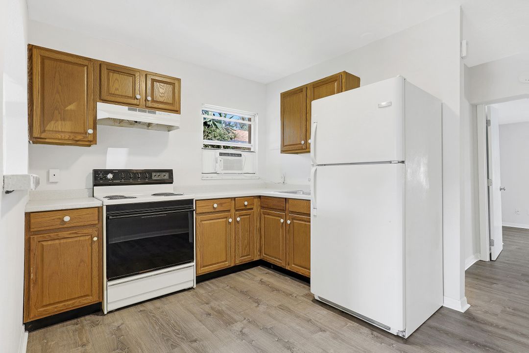 4953 Viceroy St #1 & 4, Cape Coral, FL 33904