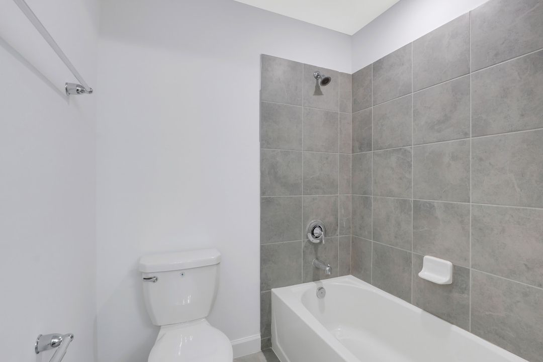 11350 Timber Creek Dr, Fort Myers, FL 33913