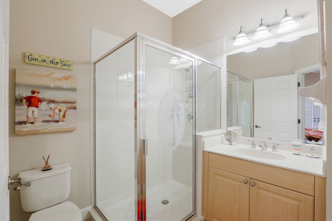 9201 Quartz Ln #202, Naples, FL 34120