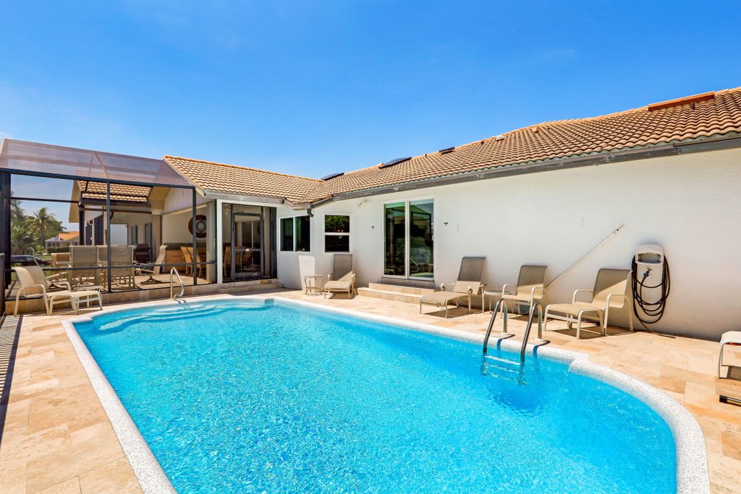 435 Kendall Dr, Marco Island, FL 34145