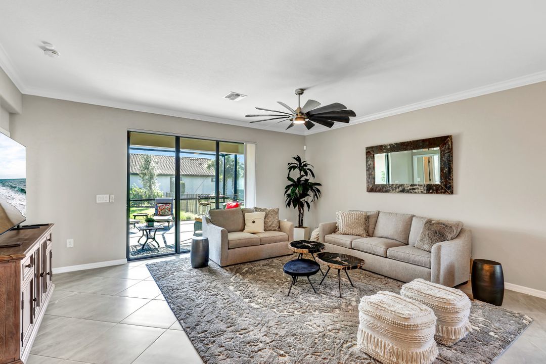 19801 Bittersweet Ln, Estero, FL 33928