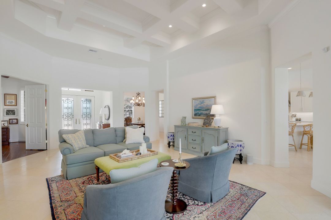 5666 Sago Ct, Naples, FL 34119