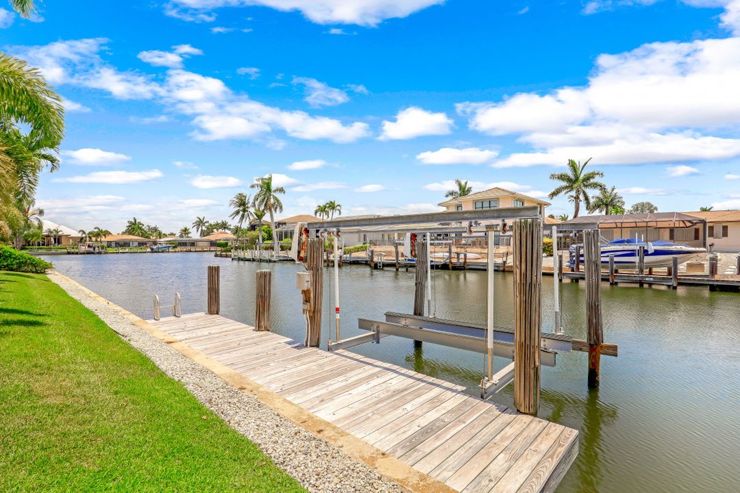 171 Shorecrest Ct, Marco Island, FL 34145