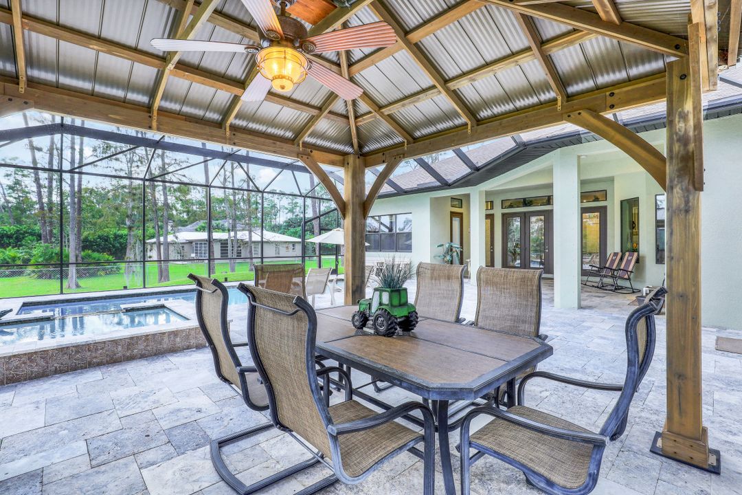 6700 Sable Ridge Ln, Naples, FL 34109