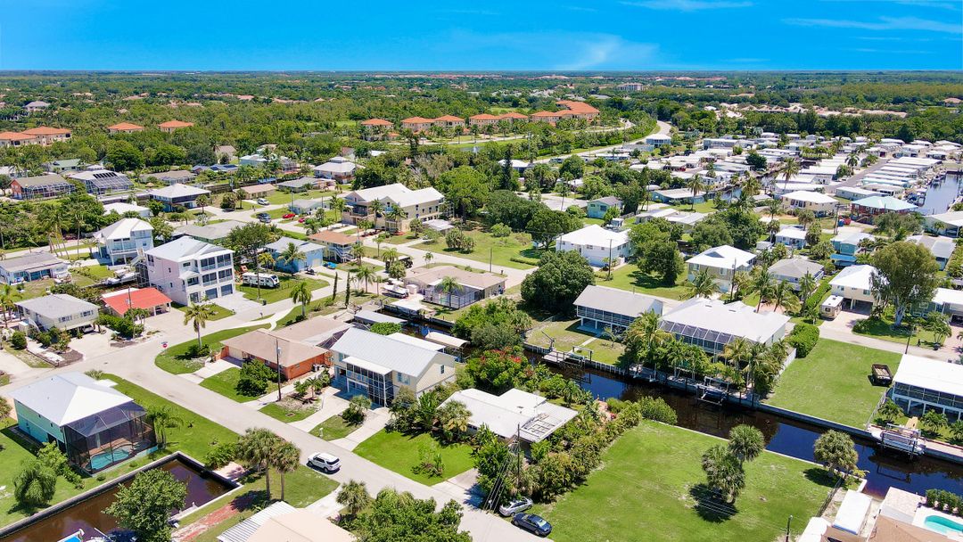 24544 Kingfish St, Bonita Springs, FL 34134