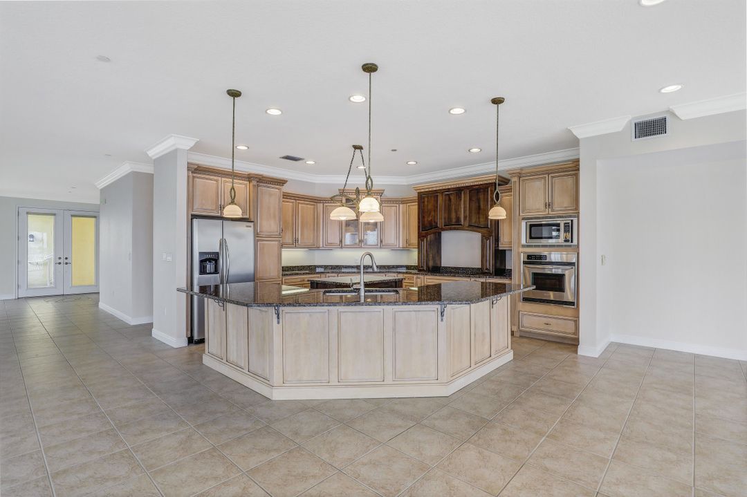 4235 SE 20th Pl #A405, Cape Coral, FL 33904