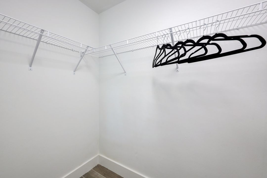 5243 SW 3rd Ave, Cape Coral, FL 33914