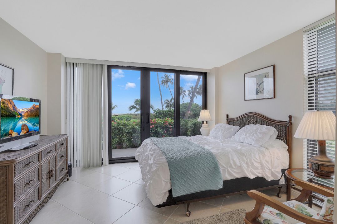 180 Seaview Ct #115, Marco Island, FL 34145