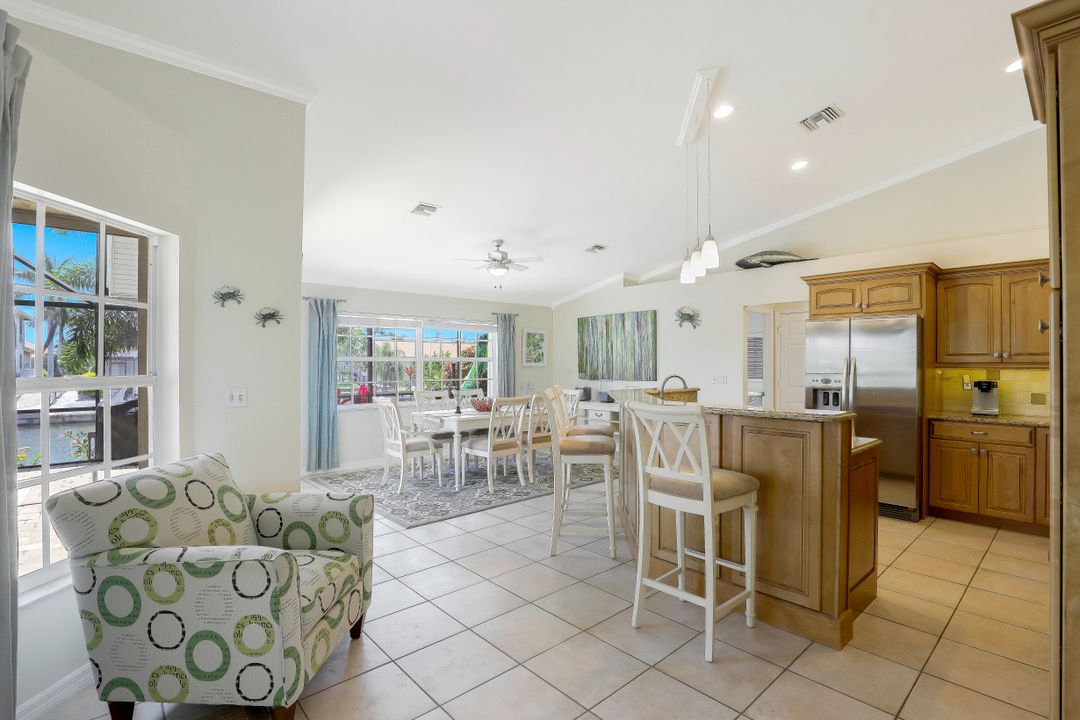 171 Shorecrest Ct, Marco Island, FL 34145