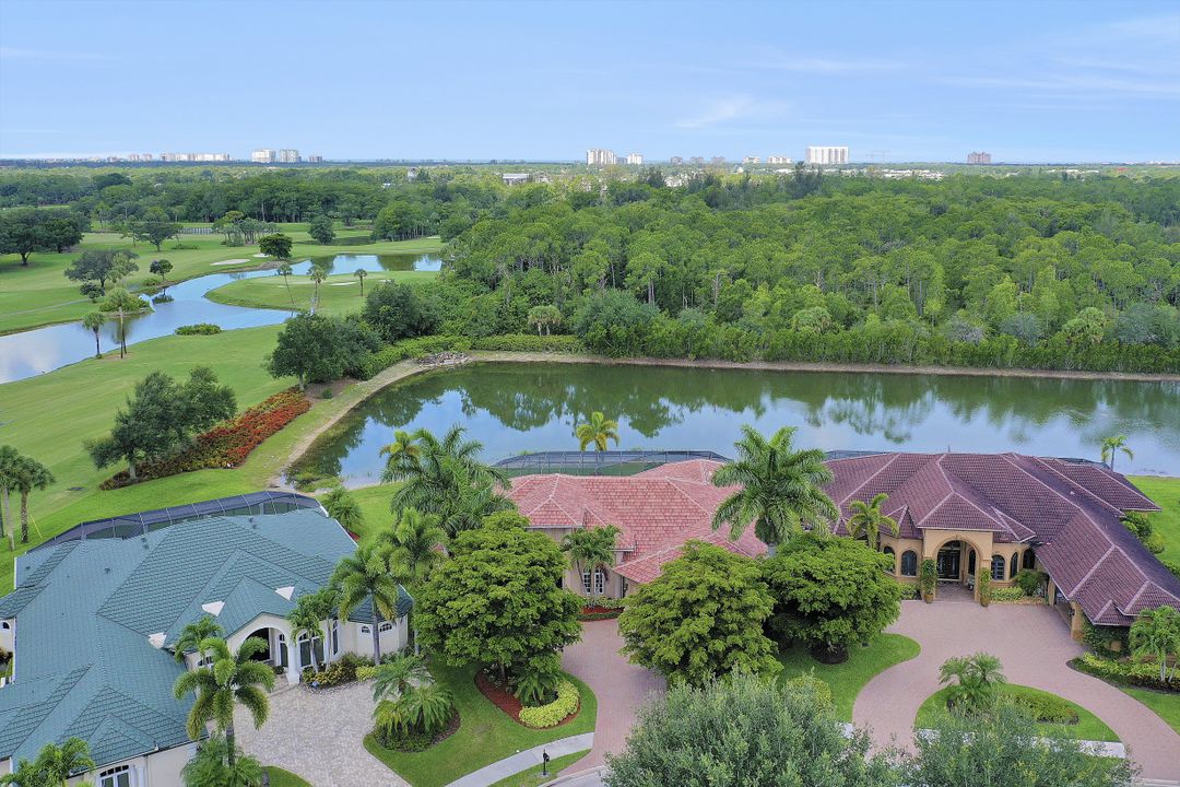 1761 Supreme Ct, Naples, FL 34110