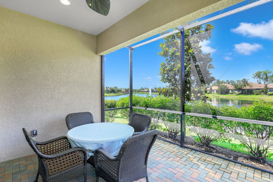 9448 Isla Bella Cir, Bonita Springs, FL 34135